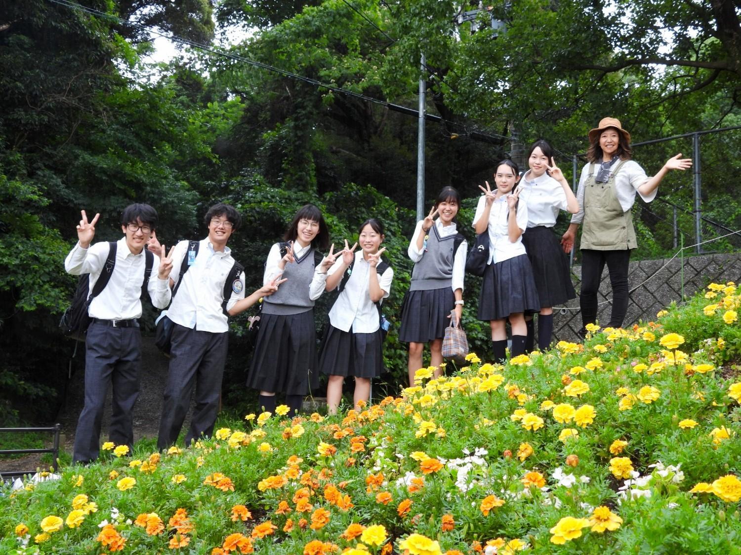 動物園西門前の「おもてなし花壇」がライオンに！の画像8